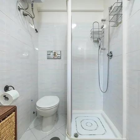 à La Petite Maison D'admas Appartement